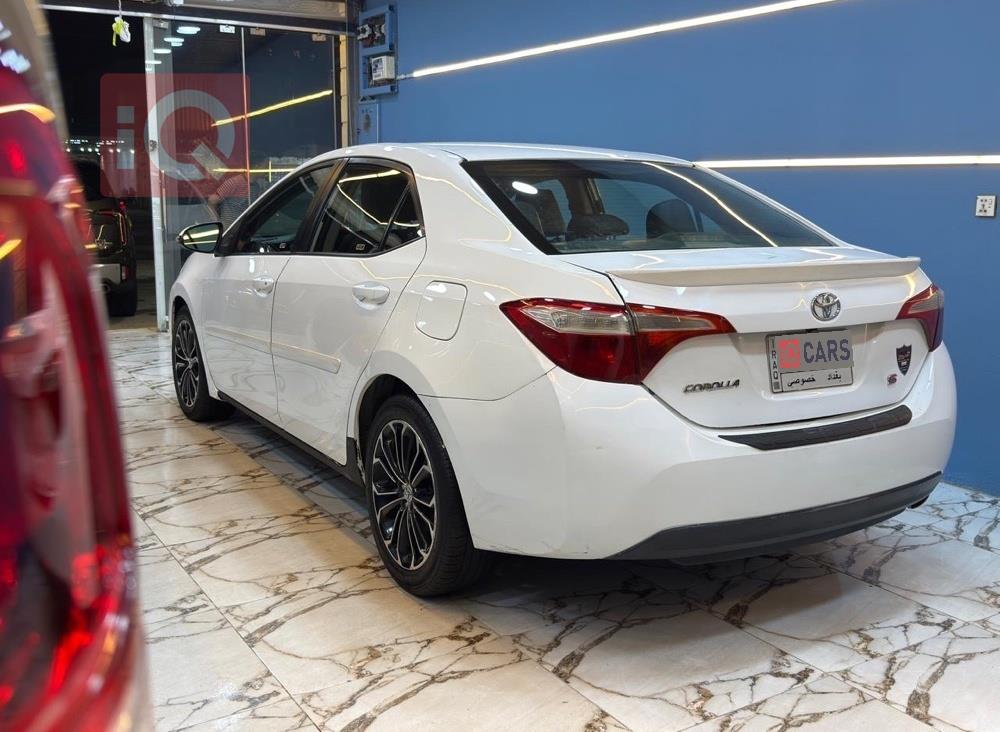 تويوتا كورولا